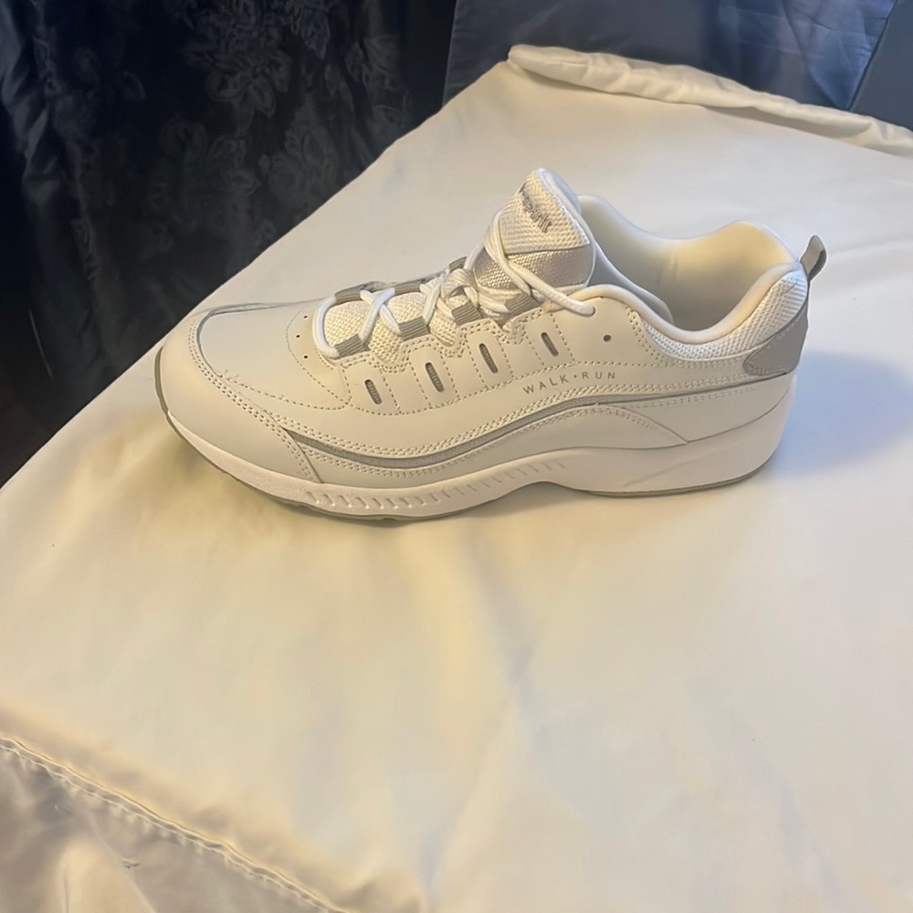 Easy Spirit Running shoes